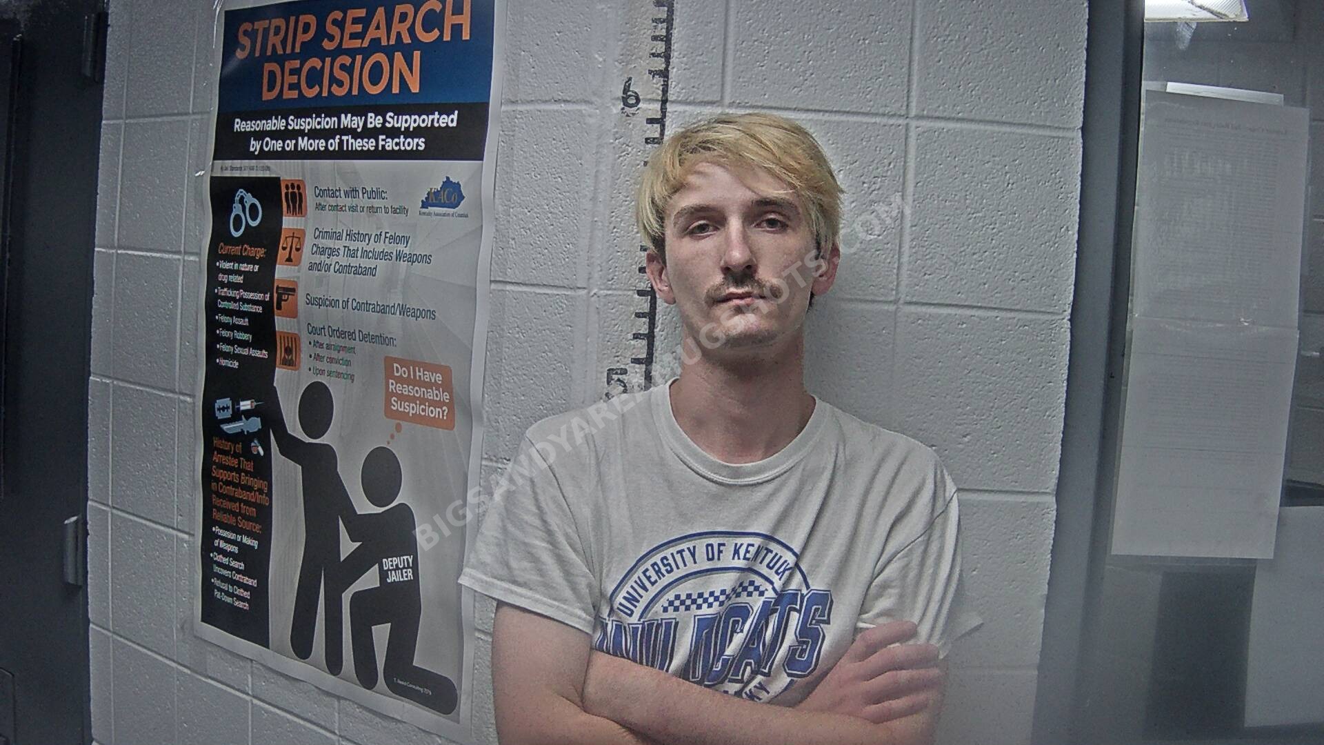 Hunter Mullins arrest photo